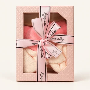 Dreamy Girl Towel & Bath Gift Set